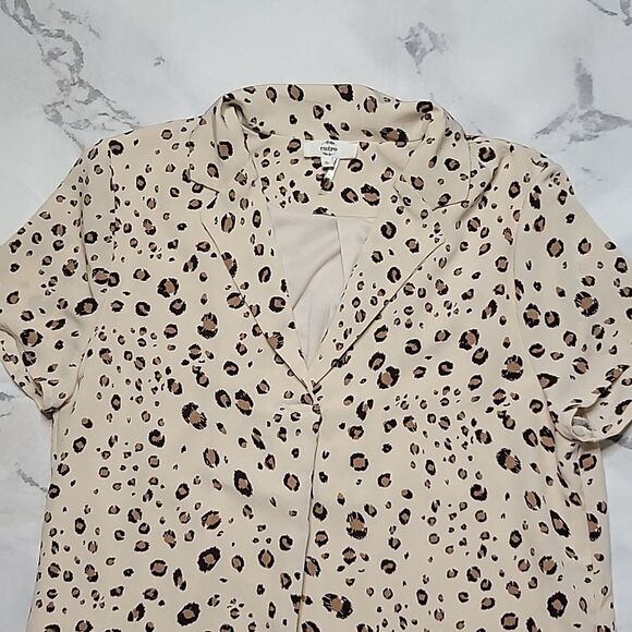 Entro Cream Leopard Print Dress - Picture 2 of 4